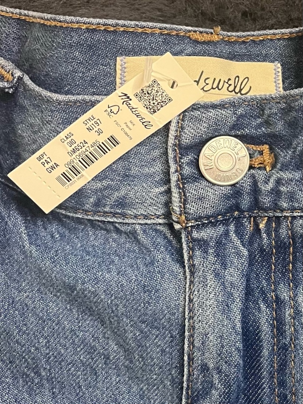Madewell Superwide-Leg Jeans in Lessard Wash - Picture 5 of 6